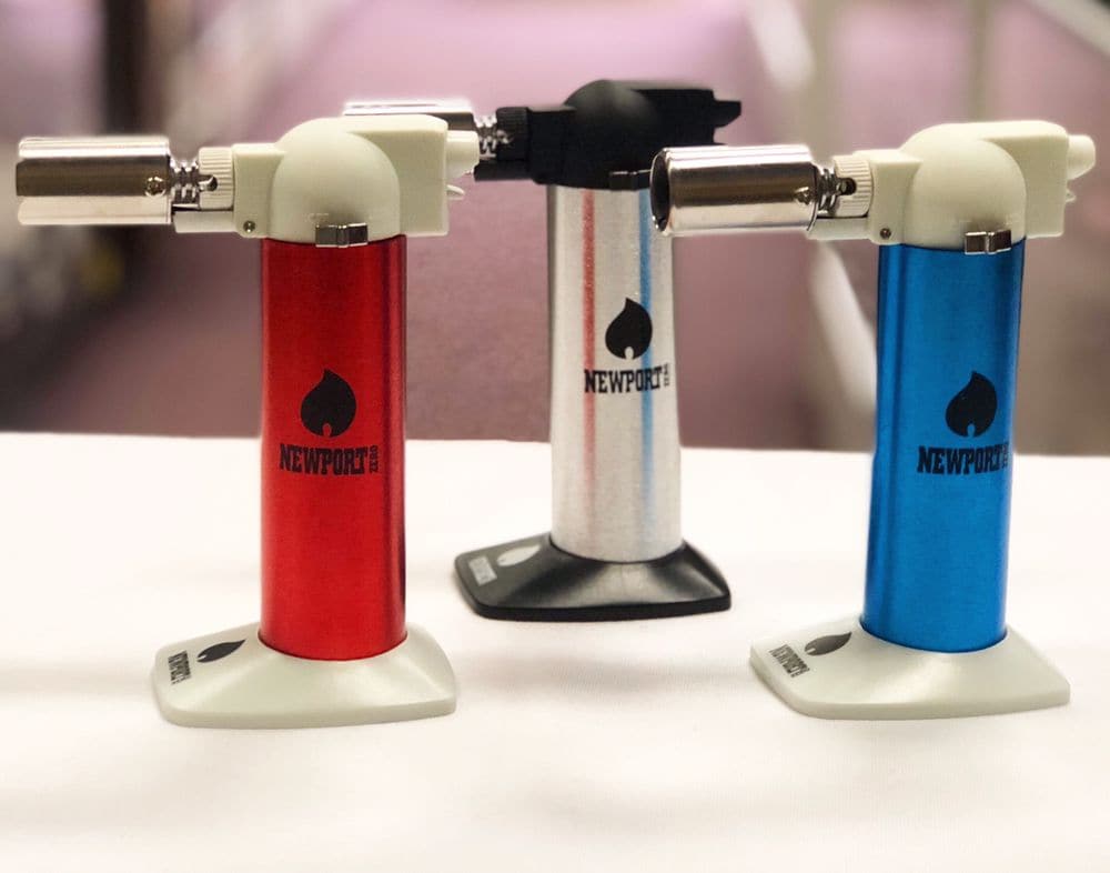 Long Beach Smokers Sells Aromatic Oils in Long Beach, CA 90802